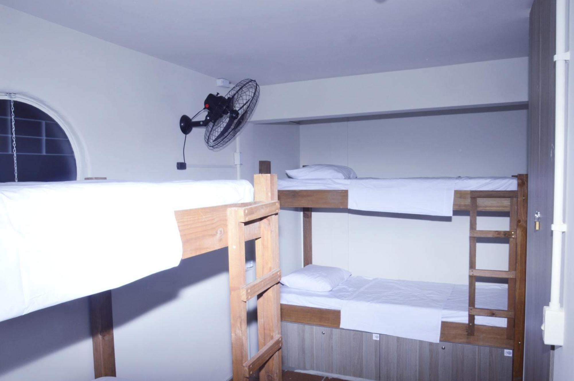 Floripa Backpackers Pansiyon Florianópolis Dış mekan fotoğraf